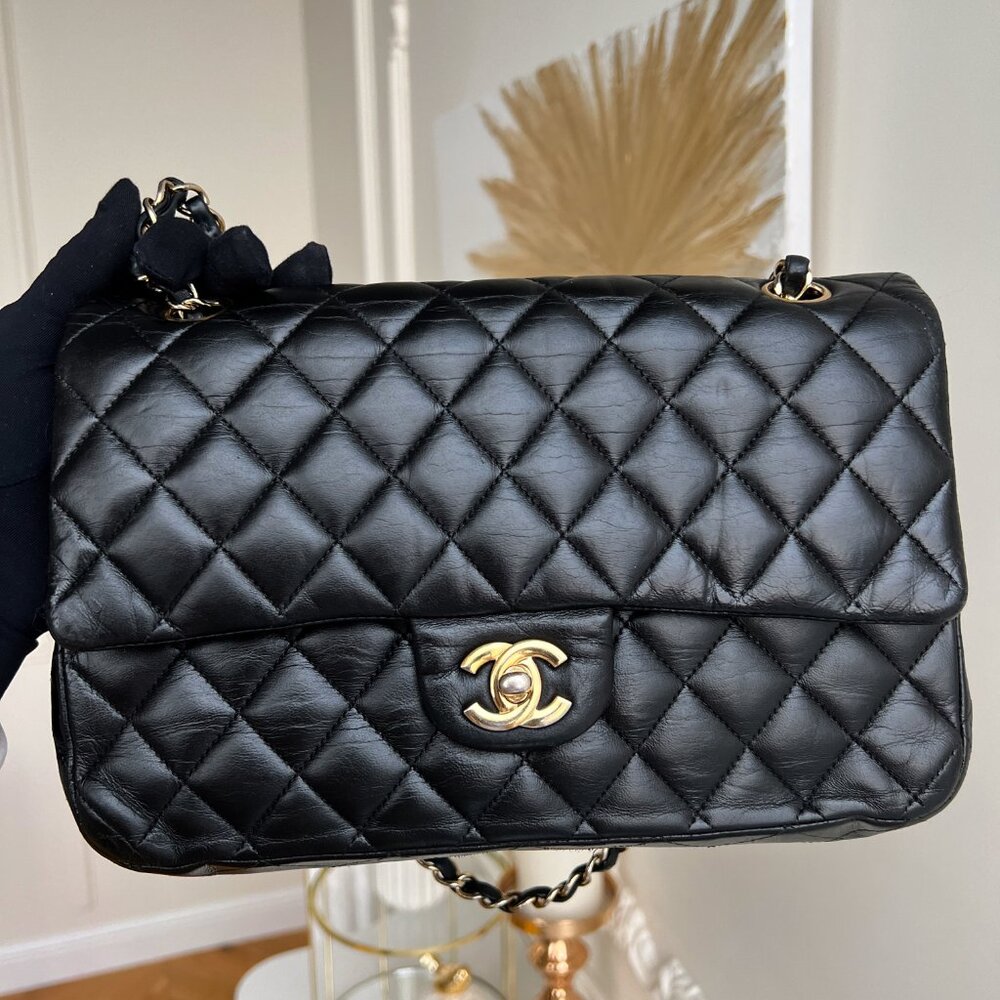Authentic Chanel Double Flap Classic Medium Lambskin Black Shoulder Bag B0820 - Picture 3 of 16